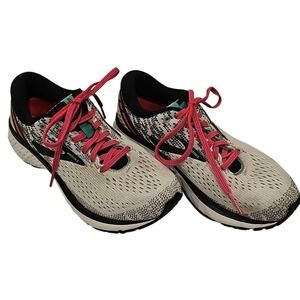 Brooks Running Women's Athletic Shoes Ghost Pink and Black Accents Size 7